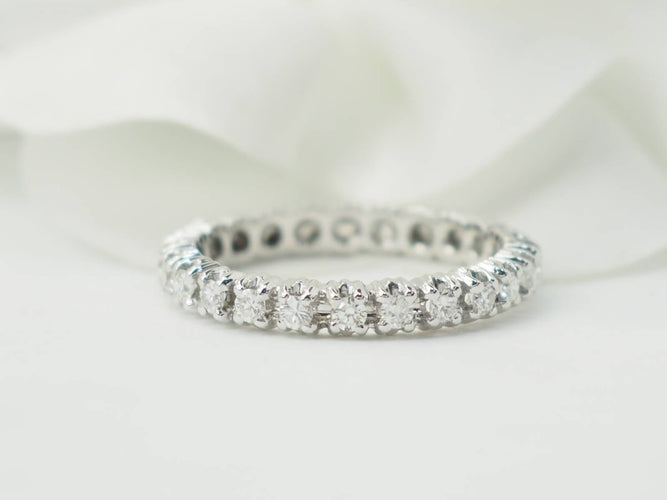 Bague 53 Alliance américaine en or blanc 18 kt et diamants 0,75 ct 58 Facettes 33427