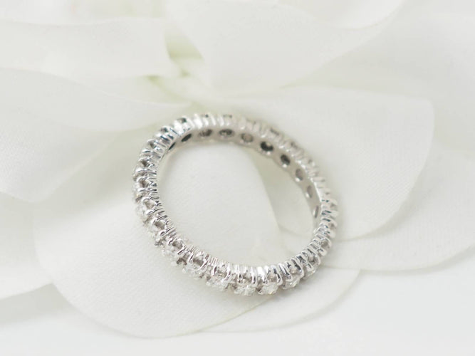 Bague 53 Alliance américaine en or blanc 18 kt et diamants 0,75 ct 58 Facettes 33427