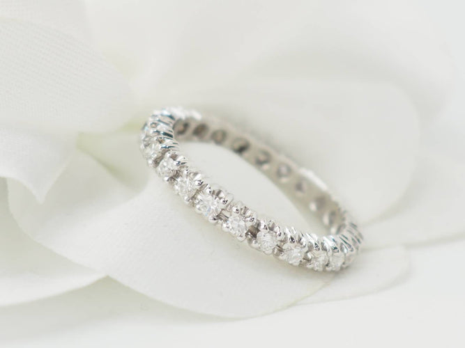 Bague 53 Alliance américaine en or blanc 18 kt et diamants 0,75 ct 58 Facettes 33427