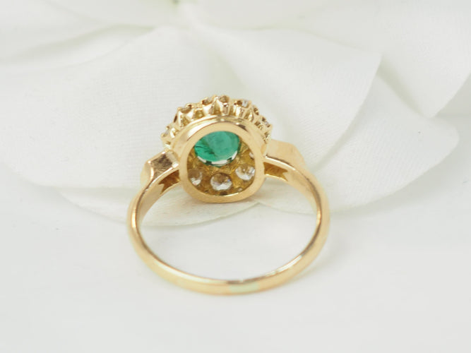 Bague 52 Bague marguerite en or jaune 18 kt, émeraude et diamants 58 Facettes 33514