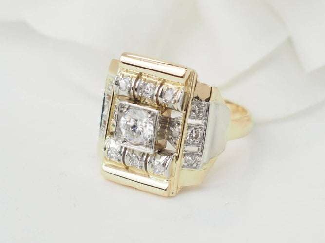 Bague 53 Bague Tank en or jaune et blanc 18 ct et diamants 58 Facettes 33526