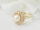 Bague 53.5 Bague vintage en or jaune 18 ct, perle de culture et diamants 58 Facettes 33538