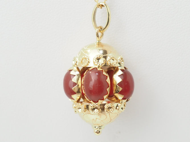 Pendentif Pendentif breloque vintage en or jaune 18 kt et cornalines 58 Facettes 33337