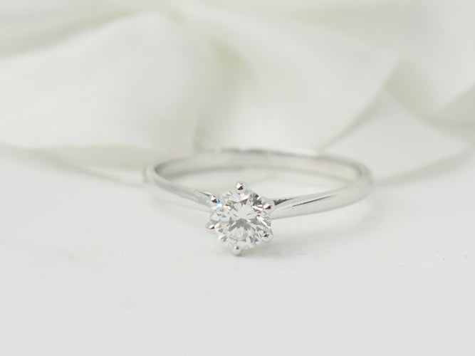 Bague 58 Solitaire - Bague en or blanc 18 kt et diamant 0,50 ct 58 Facettes 33535