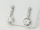Boucles d'oreilles Paire de dormeuses anciennes en or blanc 18 ct et diamants 58 Facettes 32108