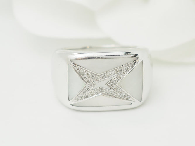 Bague 50 Mauboussin Grande Vie - Bague en or blanc 18 ct, nacre et diamants 58 Facettes 33601