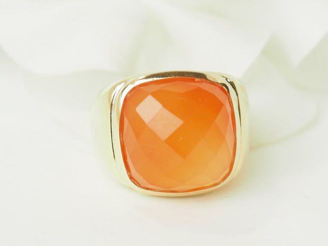Bague 52 Bague chevalière en or jaune 18 ct et cornaline 58 Facettes 33632