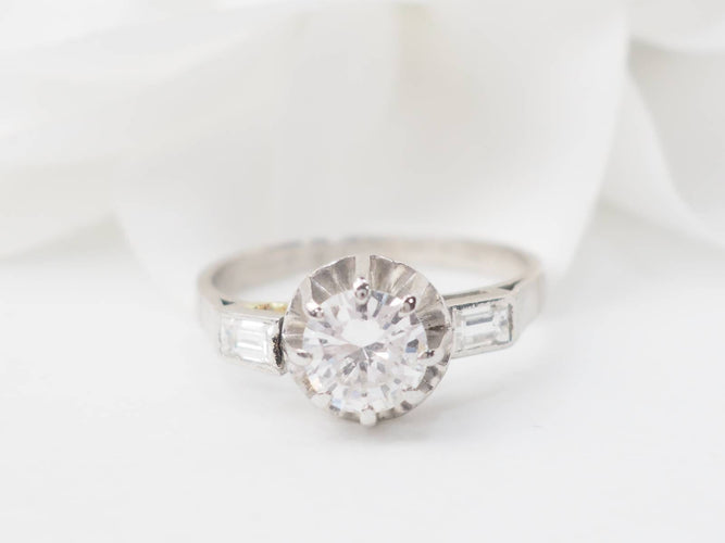 Bague 52 Bague solitaire en platine 950 et diamant taille brillant env. 1 ct 58 Facettes 32316