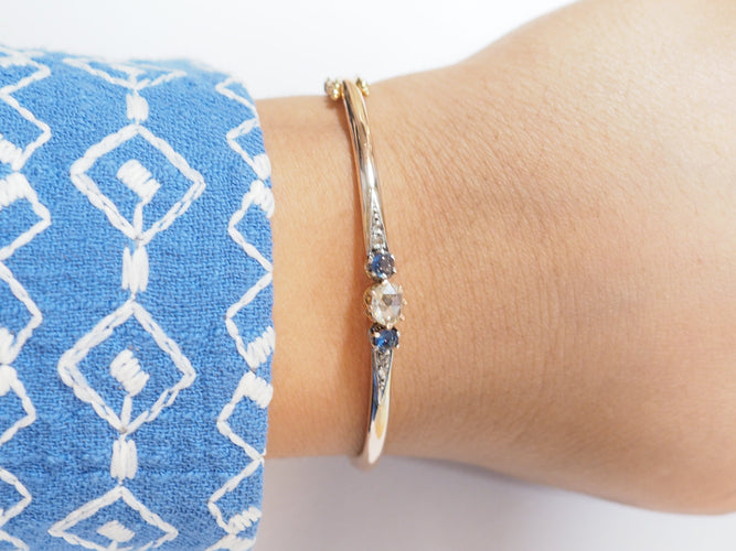 Bracelet Bracelet jonc Art Nouveau en or bicolore 18 ct, saphirs et diamant 58 Facettes 33124