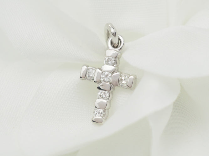 Pendentif Pendentif croix en or blanc 18 kt et diamants 0,17 ct 58 Facettes F4863