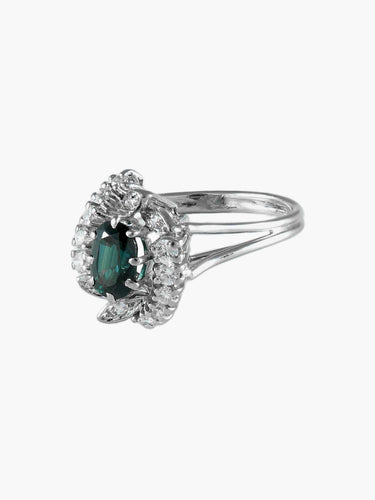 Bague 59 Bague "Étreinte" en or blanc et diamants avec saphir ovale 58 Facettes 24921