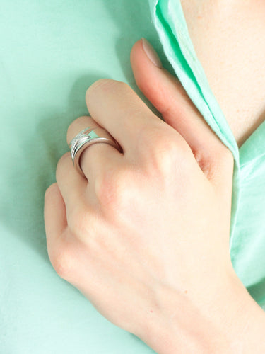 Bague 51 Mauboussin - Bague jonc Étoile Divine en or blanc et diamants 58 Facettes BO210019