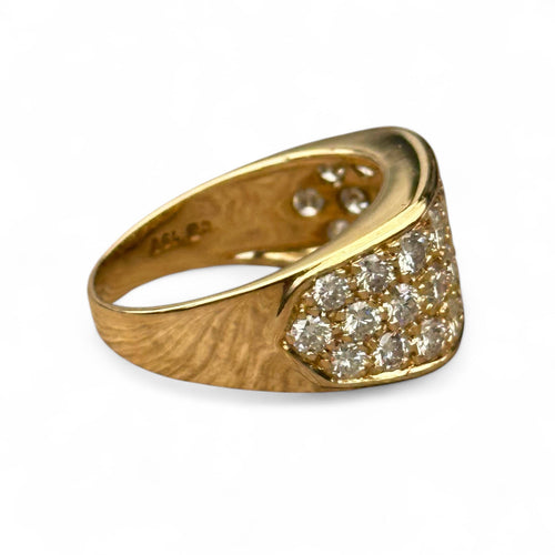 Bague 54 Carl Bucherer - Bague pavée de diamants en or jaune 18 carats 58 Facettes 312