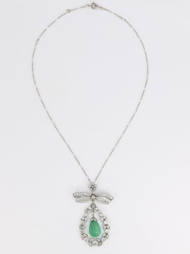 Collier Collier nœud Belle Époque en platine, émeraude et diamants 58 Facettes 1188.1