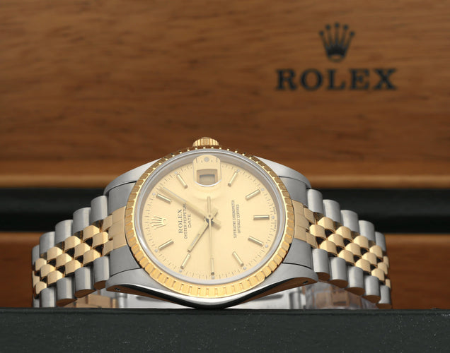 Montre Rolex Oyster Perpetual Date 15223 - Montre automatique en or et acier (1989) 58 Facettes ROL/OPD/291