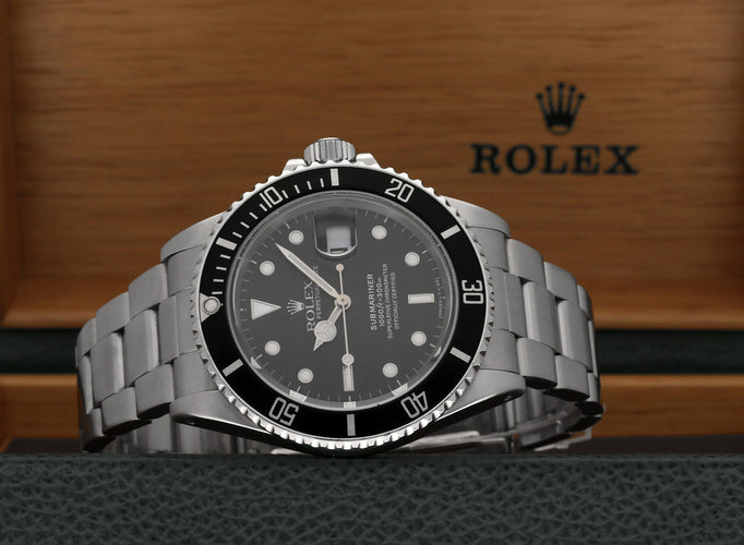 Montre Rolex Submariner Date - Montre 168000 (1988) 40 mm acier 58 Facettes ROL/SUB/048