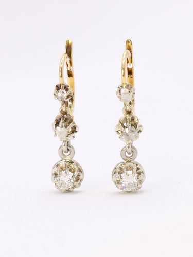 Boucles d'oreilles Dormeuses anciennes - Boucles d’oreilles en or 18k et platine serties de diamants 58 Facettes 1019.1