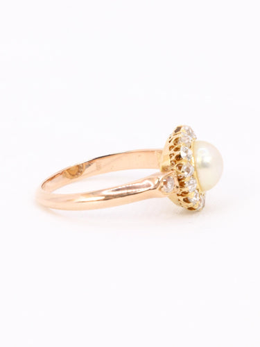 Bague 53 Bague marguerite ancienne en or rose 18 carats, perle et diamants 58 Facettes 1174.5