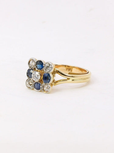 Bague 53 Bague carrée en or jaune et platine, saphirs et diamants 58 Facettes 963