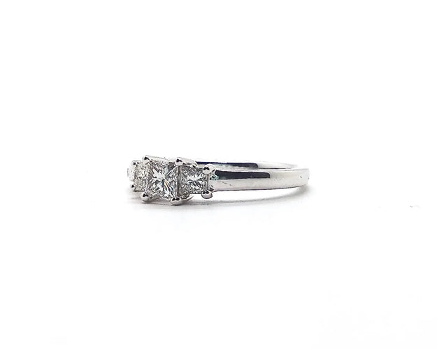 Bague Bague trilogy - Diamants taille princesse en or blanc 18 kt 0,54 ct 58 Facettes 5501
