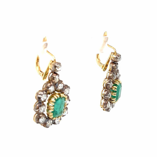 Boucles d'oreilles Art déco - Boucles d’oreilles pendantes en or blanc 18k, émeraudes colombiennes et diamants 58 Facettes