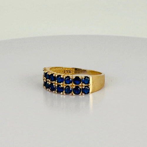 Bague Bague vintage en or jaune 14k et saphirs bleus 58 Facettes 2602001