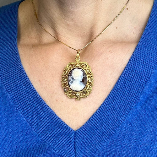 Pendentif Pendentif camée en or jaune 750 et agate 58 Facettes Z15B51440