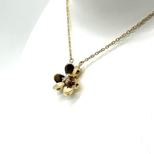 Collier Collier trèfle en or jaune et diamants 58 Facettes Z15B51648