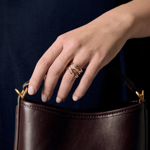 Bague 53 Bague moderniste en or jaune et et diamants 58 Facettes DV0712-2-53-02