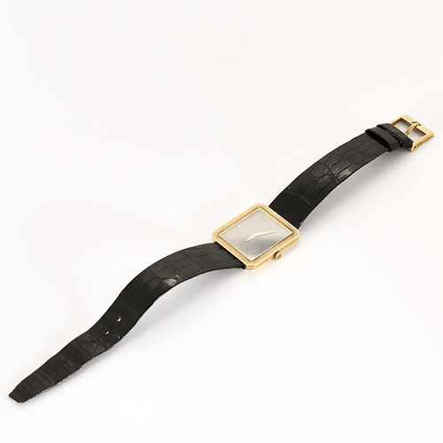 Montre PIAGET - Protocol 9154 - Montre à boitier rectangulaire et à mouvement automatique à remontage manuel 58 Facettes DV19971-1