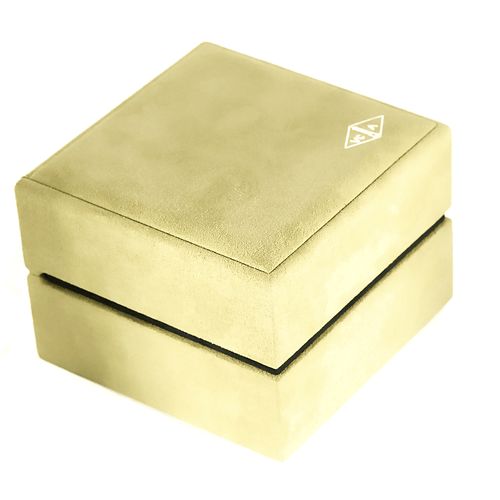 VAN CLEEF & ARPELS - Montre en or blanc et diamants à boitier rond et mouvement quartz 58 Facettes DV19552-1