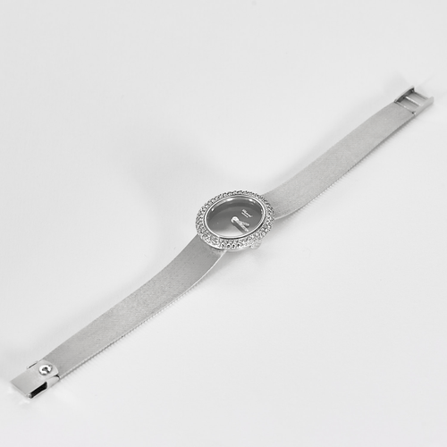 Montre CHOPARD - Montre en or blanc à cadran ovale à mouvement mécanique à remontage manuel 58 Facettes DV19769-4