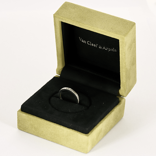 Bague 48 VAN CLEEF & ARPELS - Alliance Diamants Romance en platine et diamants 58 Facettes DV18109-3