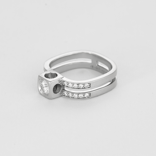Bague 50 DINH Van - Bague le cube en or gris et diamants. Grand Modèle 58 Facettes DV20347-1-50-2