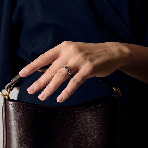 Bague 48 Mauboussin- Tu es le Sel de ma vie N°5 - Bague solitaire en or gris et diamants 58 Facettes DDV13879-1