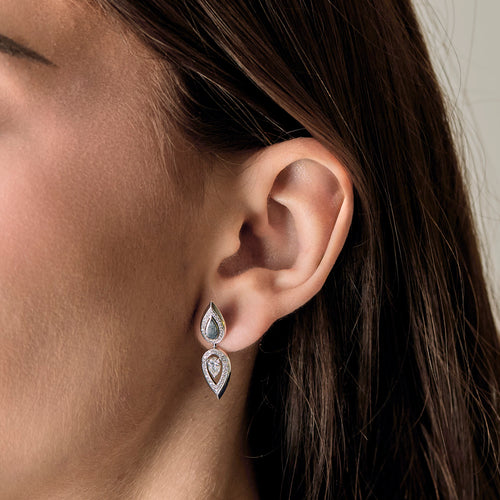 MESSIKA - FIERY - Boucles d'oreilles en or blanc et diamants