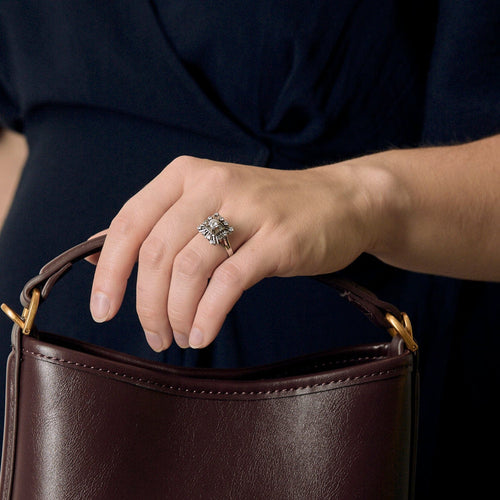 Bague 55 Bague en or gris et diamants 58 Facettes DV21012-2