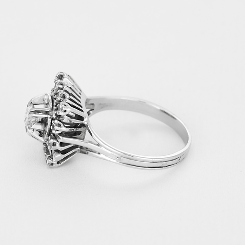 Bague 55 Bague en or gris et diamants 58 Facettes DV21012-2