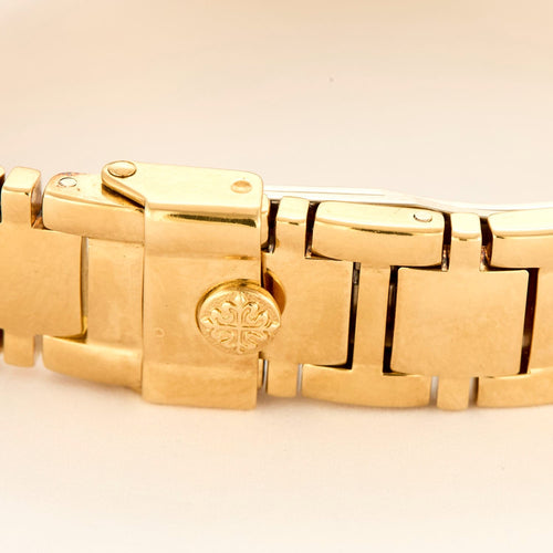 Montre PATEK PHILIPPE - Lady Nautilus - Montre de dame en or jaune et diamants 58 Facettes DV17159-6