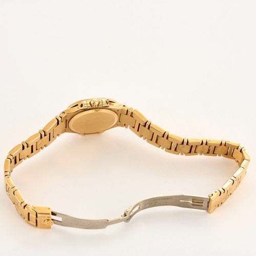 Montre PATEK PHIIPPE - Lady Nautilus - Montre de dame en or jaune et diamants 58 Facettes DV17159-6