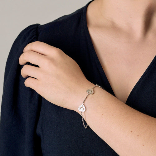 Bracelet O.J. Perrin - Coeur Légende - Bracelet en or gris et nacre blanche 58 Facettes DV20622-6