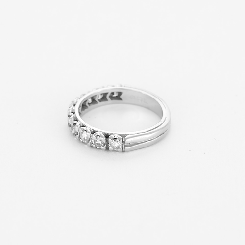 Bague 52 Demie Alliance en or gris et diamants 58 Facettes DV20989-1