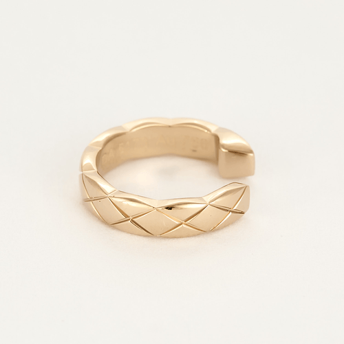 Boucles d'oreilles Chanel Coco Crush - Mono boucle en or beige et diamants 58 Facettes DV3273-5