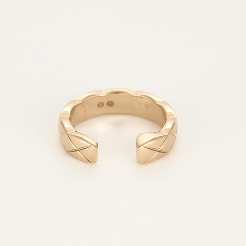 Boucles d'oreilles Chanel Coco Crush - Mono boucle en or beige et diamants 58 Facettes DV3273-5