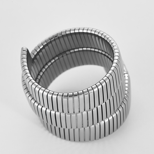 Montre BVLGARI - Montre Serpenti Tubogas - Montre en acier à boitier rond à mouvement quartz 58 Facettes DV19769-6