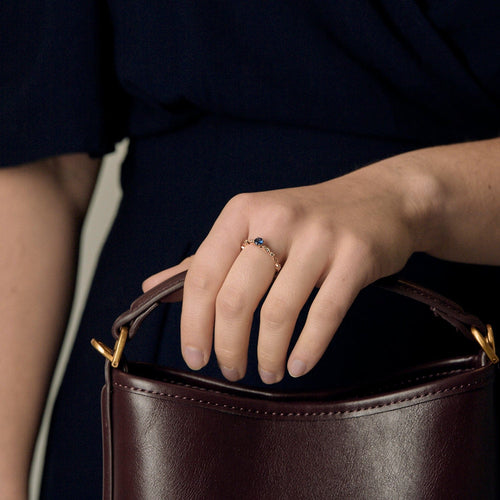 Bague 56 Fine Bague en or rose , diamants et saphir 58 Facettes DDV4732-2