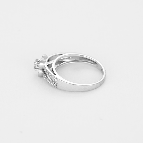 Bague 49 Mauboussin  - Bague Chance of Love n°1 en or gris et diamants 58 Facettes DV20375-1