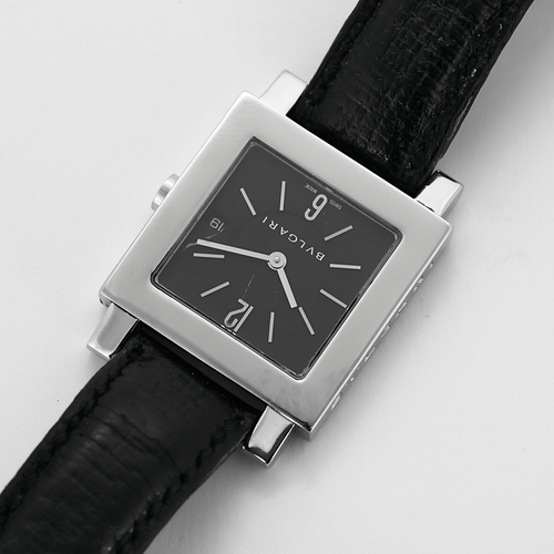 Montre BULGARI - Quadrato - Montre en acier à boitier carrée à mouvement quartz 58 Facettes DV17926-8