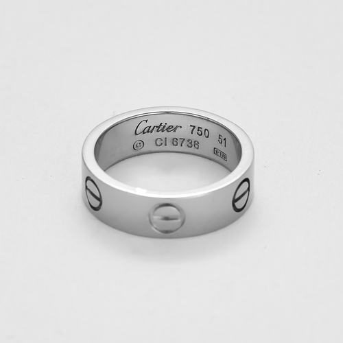 Bague 51 CARTIER – LOVE – Modèle Classique. Alliance en or gris 58 Facettes DV20023-2