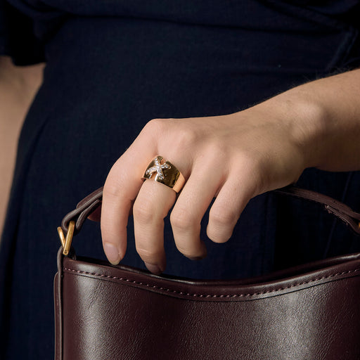 CHAUMET - Lien - Large Bague en or jaune et diamants
